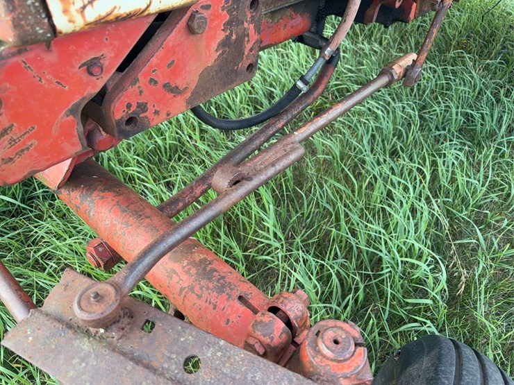 farmall-340-row-crop-image-17