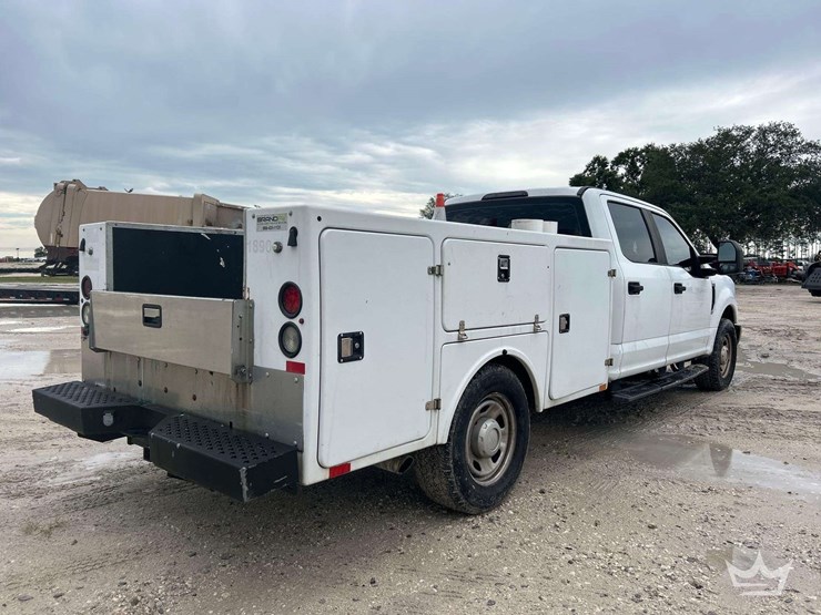 2017-ford-f350-image-3