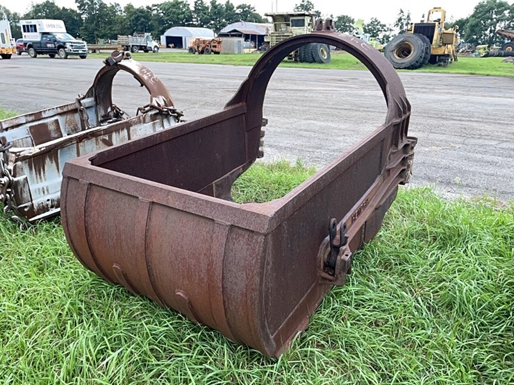 hendrix-2-1/4-cubic-yard-hs-drag-line-bucket-crane-accessory-sn:42408-image-3