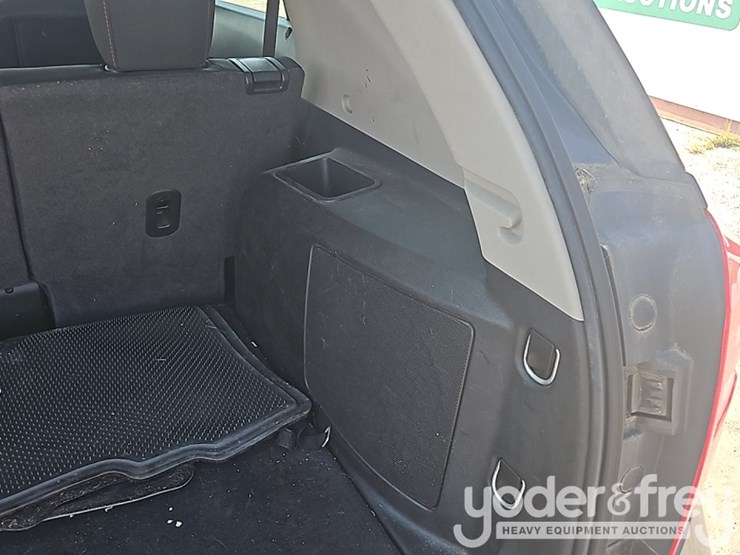 2016-chevrolet-equinox-image-29