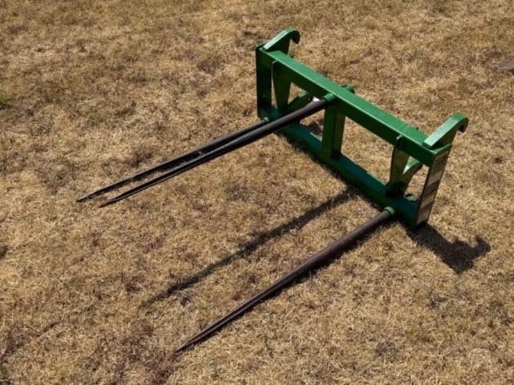 frontier-hay-spike-attachment-image-3