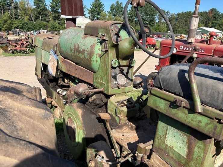 john-deere-530-image-8