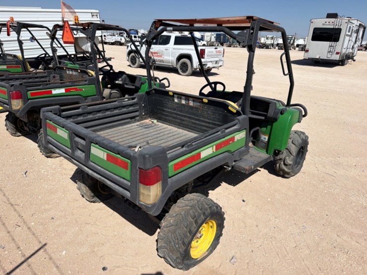 john-deere-gator-image-3
