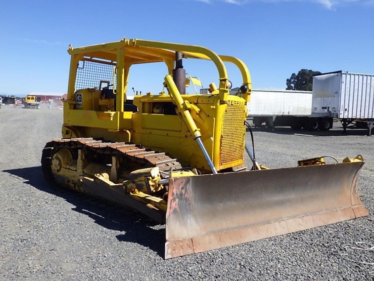 caterpillar-d6-image-7