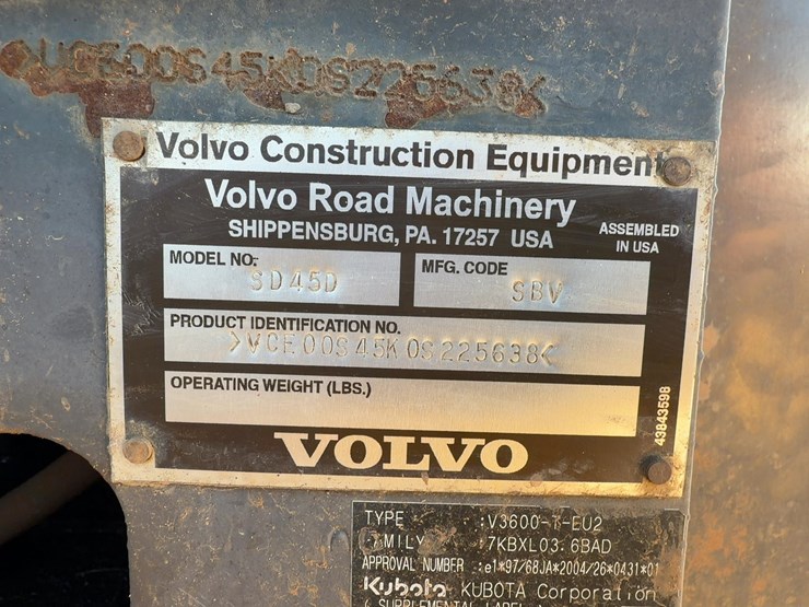 2011-volvo-sd45d-image-19