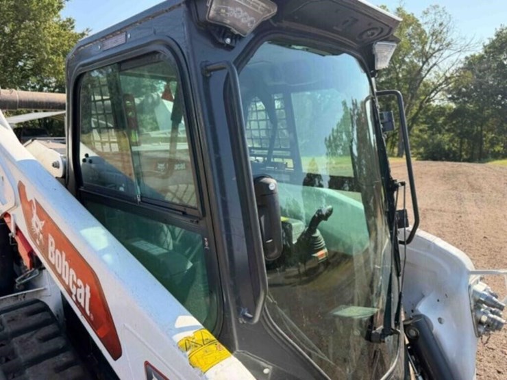 bobcat-t86-image-10