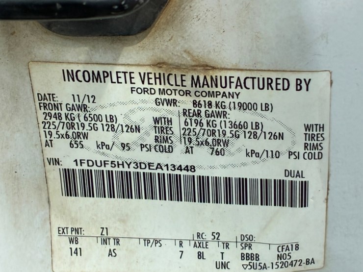 2013-ford-f550-image-19