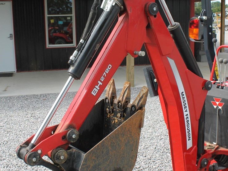 massey-ferguson-gc1725m-image-7