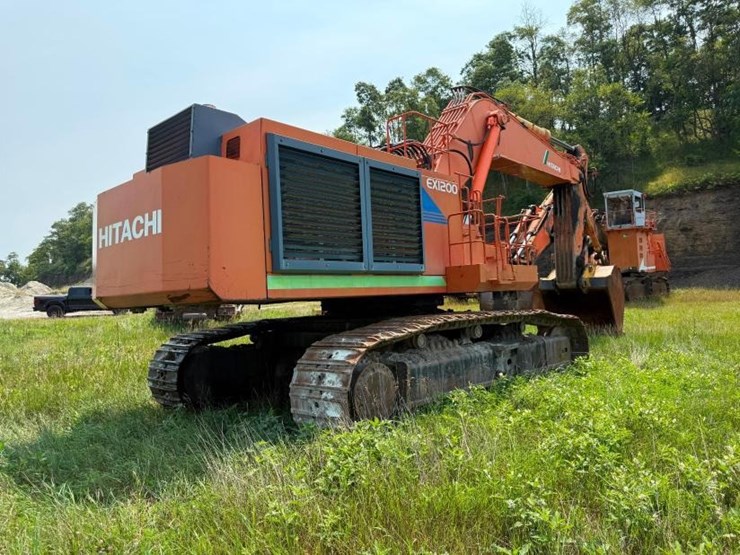 hitachi-ex1200-5-image-5