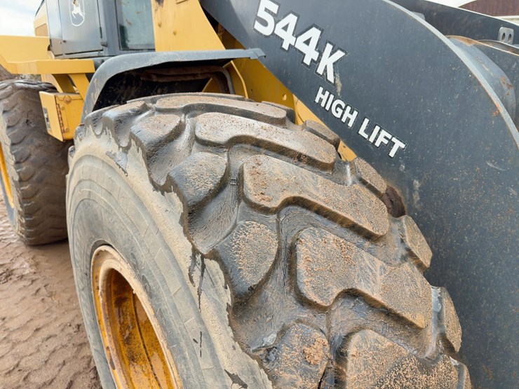 2009-deere-544k-image-13