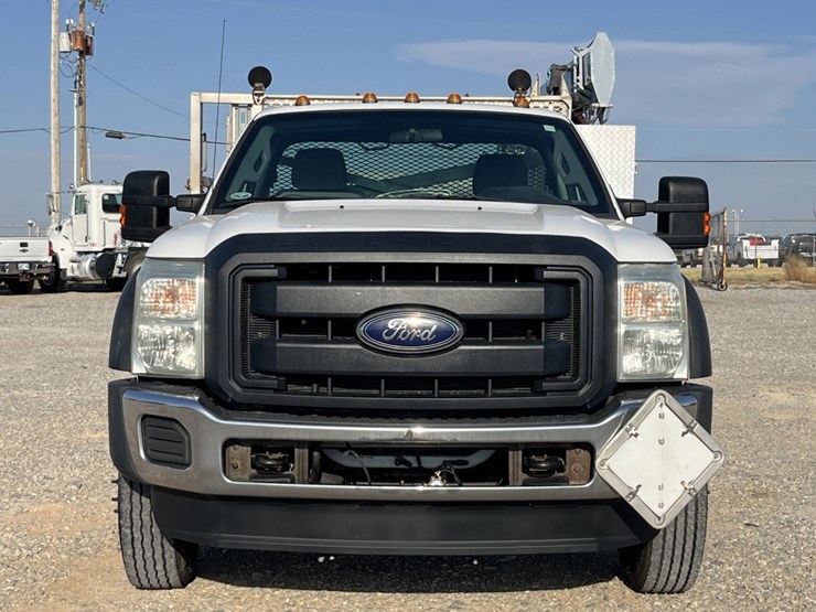 2015-ford-f550-image-2