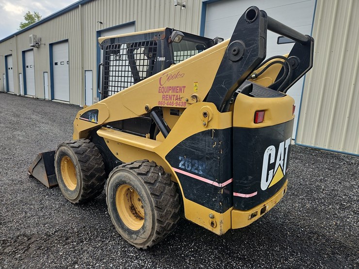 2006-caterpillar-262b-image-3