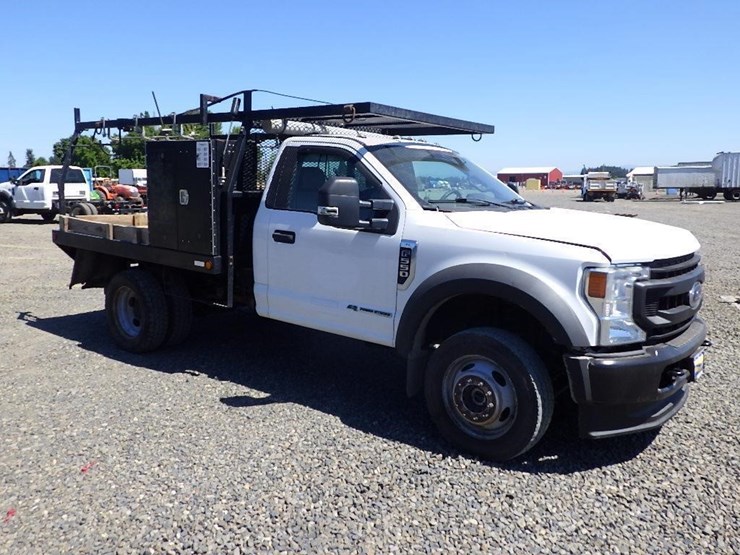 2020-ford-f550-image-7