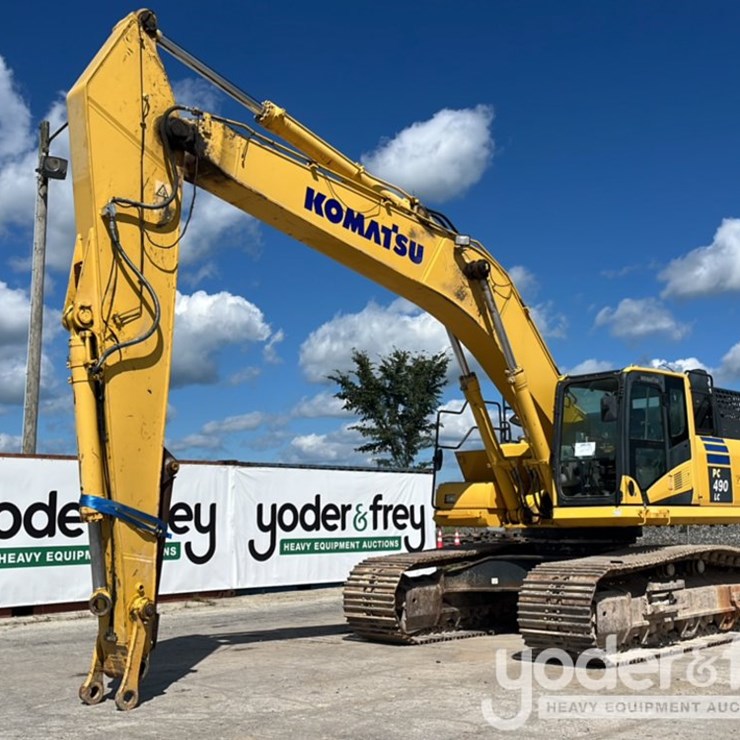 2018 KOMATSU PC490 LC-11