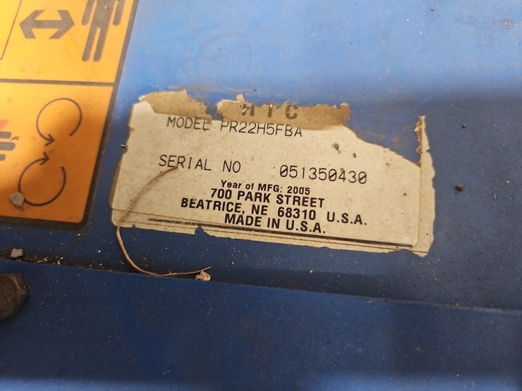 bluebird-24"-lawn-thatcher-image-7