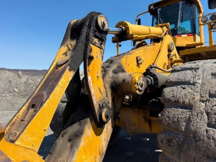 caterpillar-992g-image-18
