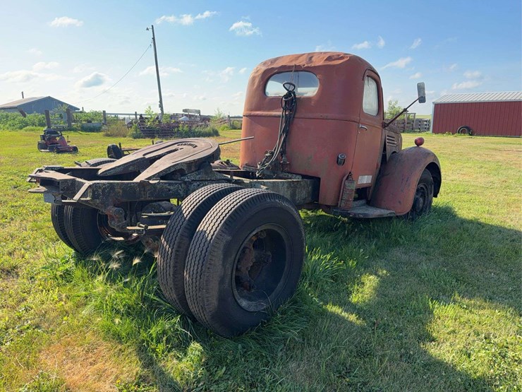 international-kb-truck-image-5