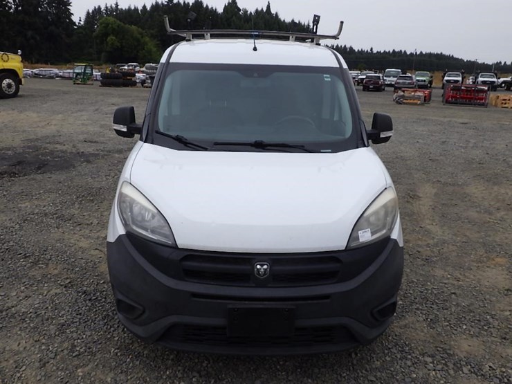 2017-ram-promaster-city-image-8