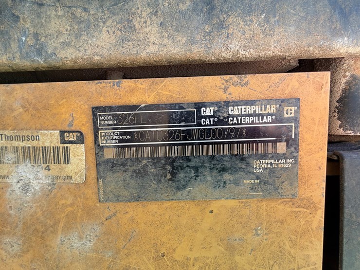caterpillar-326fl-image-18