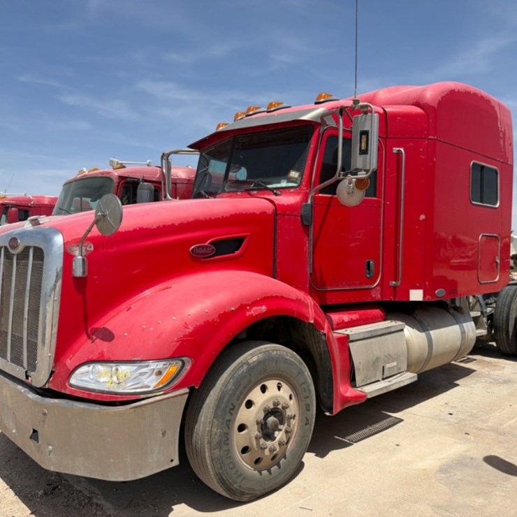 2009 PETERBILT 386