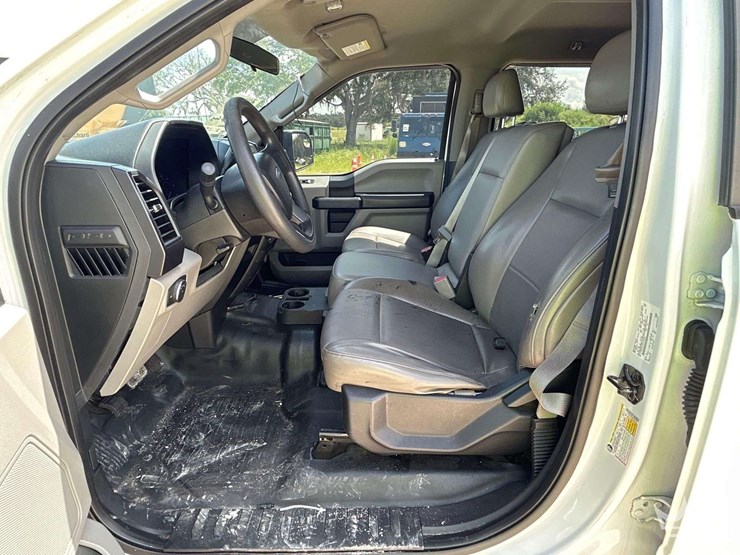 2017-ford-f150-image-12