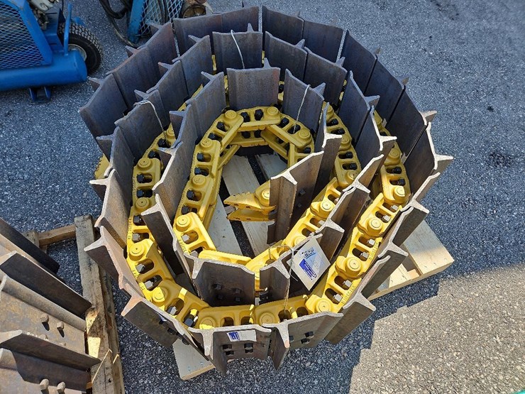 caterpillar-d4g-image-3