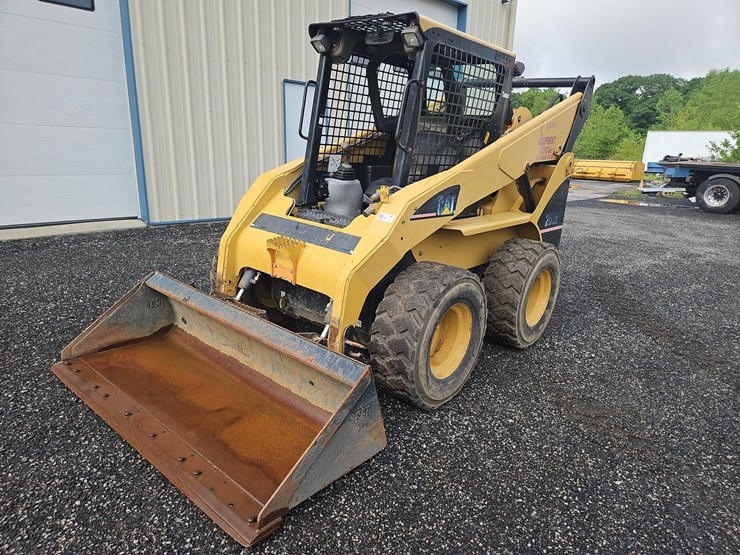 2006-caterpillar-262b-image-1