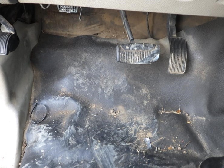 2008-ford-f550-image-31