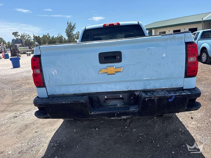 2016-chevrolet-silverado-1500-image-21
