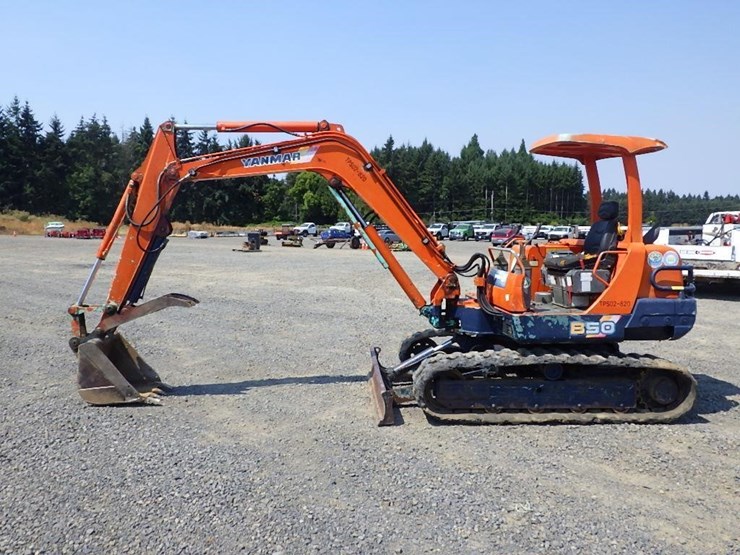 yanmar-b50-image-2