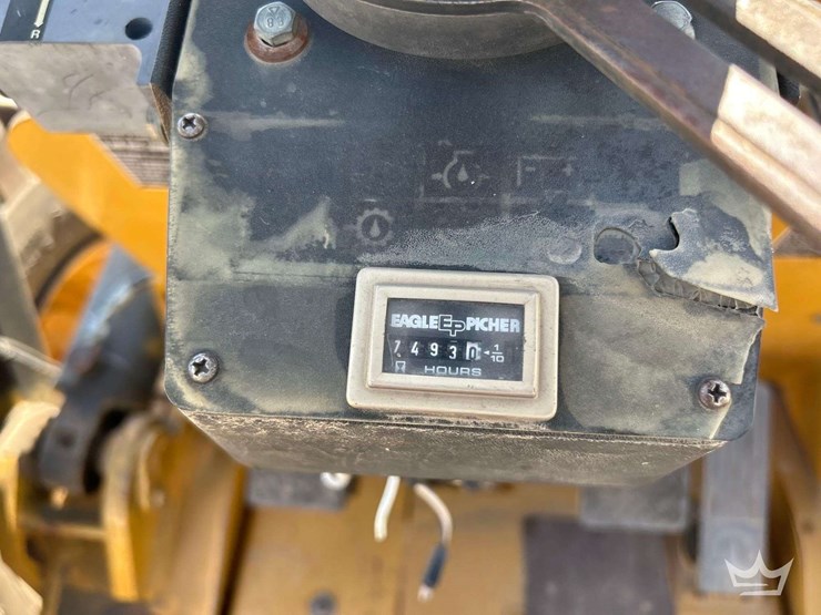 2001-eagle-picher-rt80-4wd-8,000lb.-rough-terrain-straight-mast-forklift-image-8