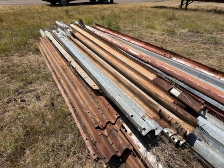 assorted-galvanized-guard-rails-image-5