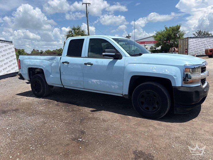 2016-chevrolet-silverado-1500-image-2