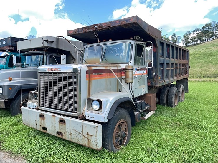 1985-gmc-dump-truck-vn:1gdt9f4k6fv611465-image-1