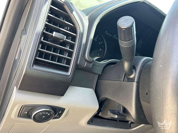 2017-ford-f150-image-14