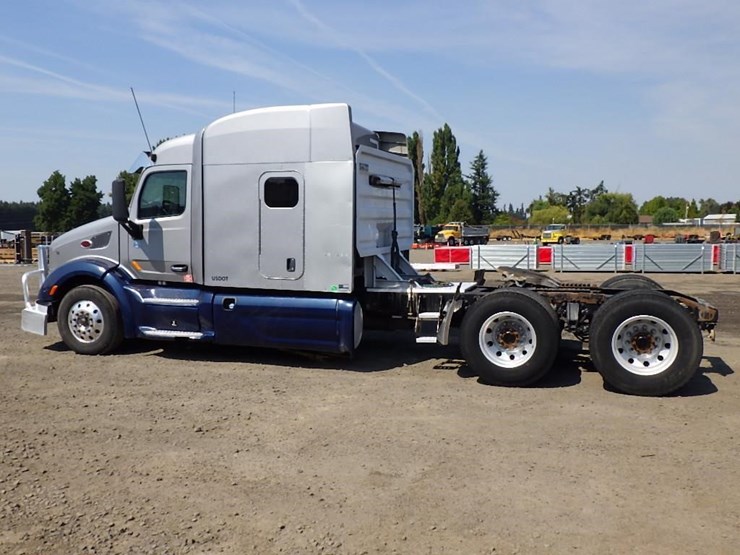 2015-peterbilt-375-image-8