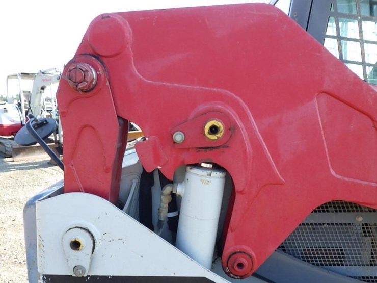 takeuchi-tl10v2-image-25