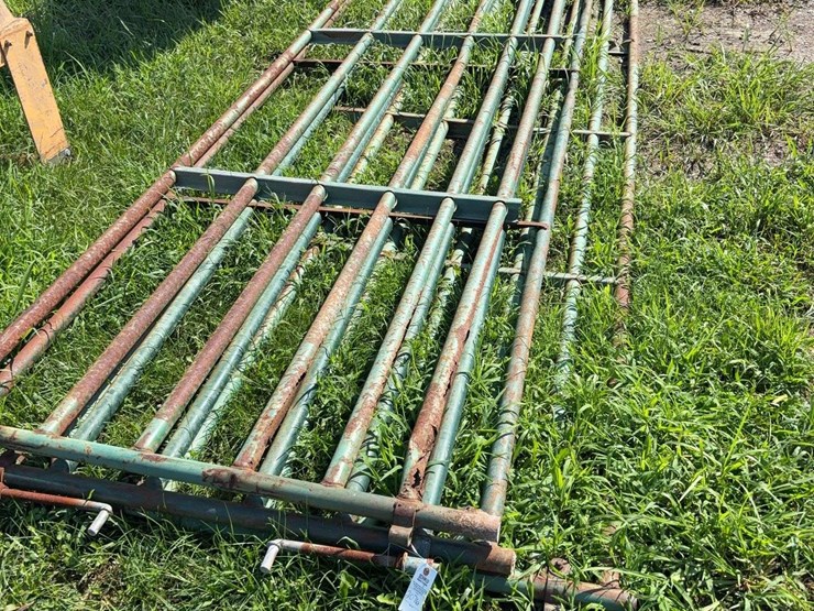 3--16ft-gates-image-2
