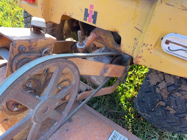 cub-cadet-147-image-19