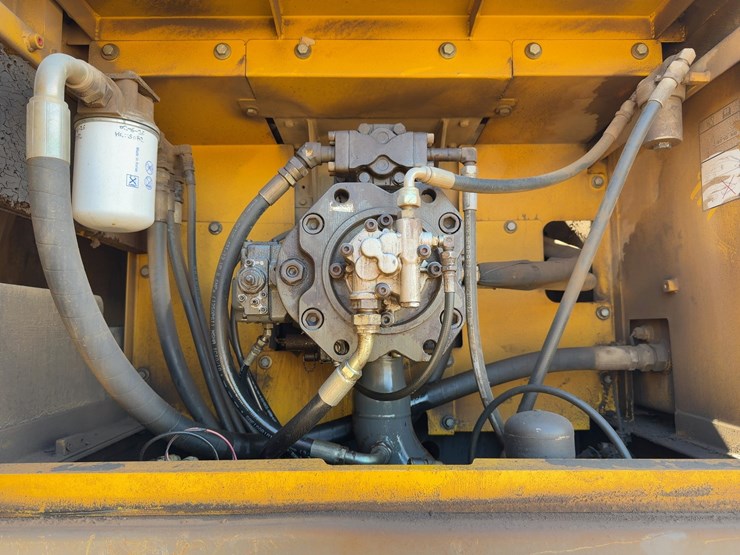 2004-volvo-ec360b-lc-image-32