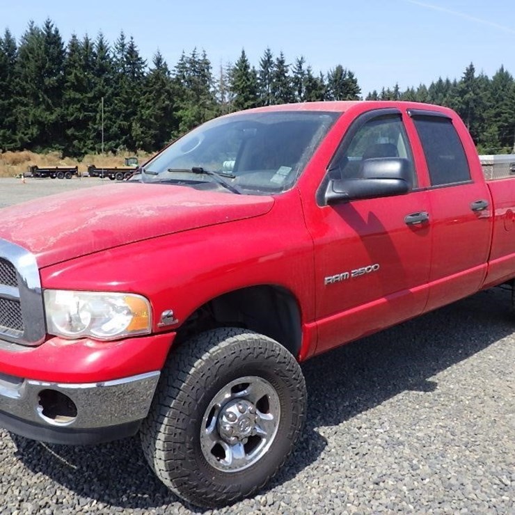 2004 DODGE 2500