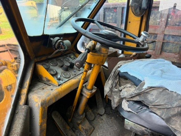 caterpillar-980b-image-10