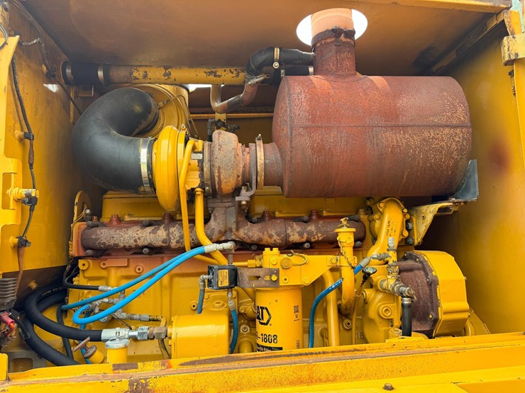 caterpillar-16h-image-13