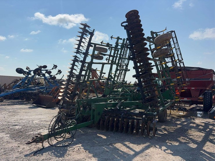 john-deere-726-image-2