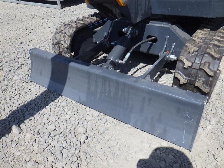 2026-vicsec-22-hydraulic-excavator-image-9