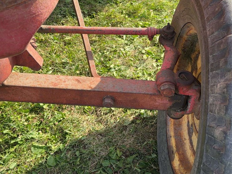 massey-ferguson-444-image-15