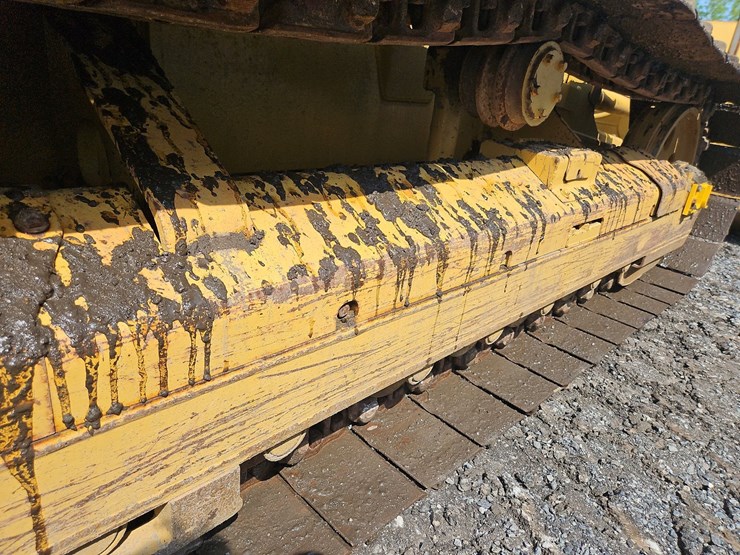 2006-caterpillar-d4g-xl-image-15