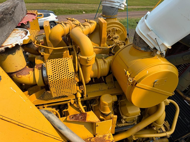 caterpillar-d11r-image-10