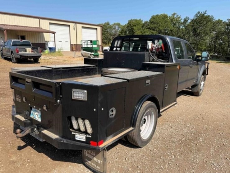 2024-ford-f450-image-3