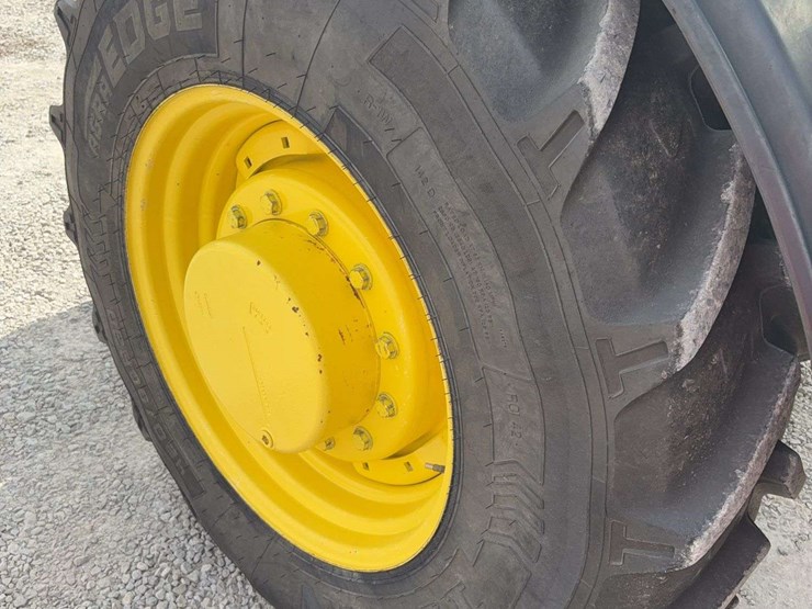 1995-john-deere-8300-image-21